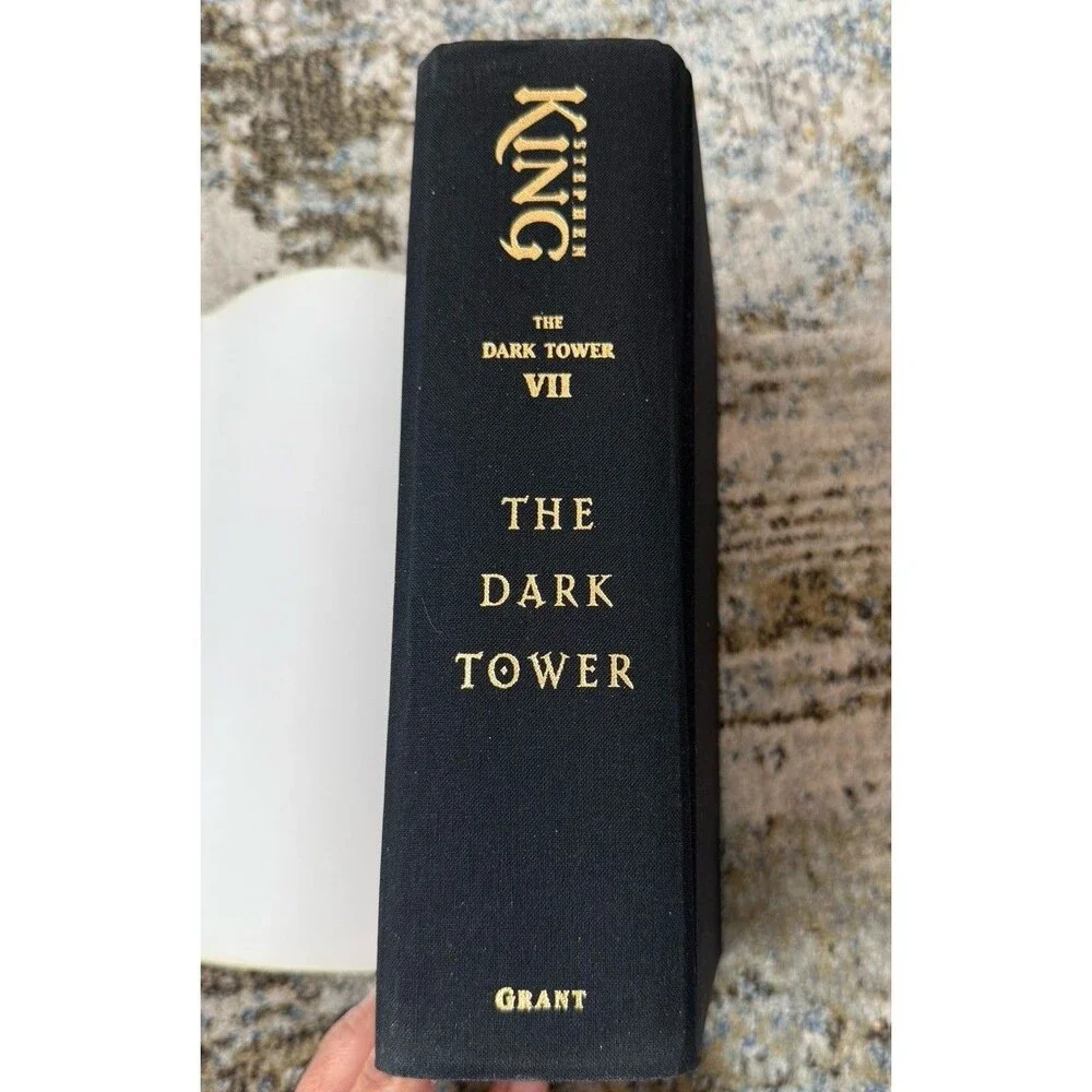 Dark Tower VII Stephen King Hardcover DJ First Edition First Printng 2004